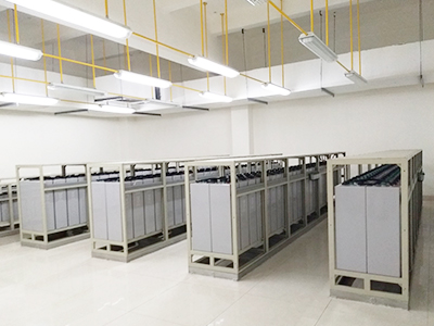 賽特蓄電池安裝